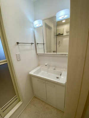 【独立洗面台】 | ルミエール重根