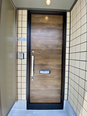 【玄関】 | ルミエール重根