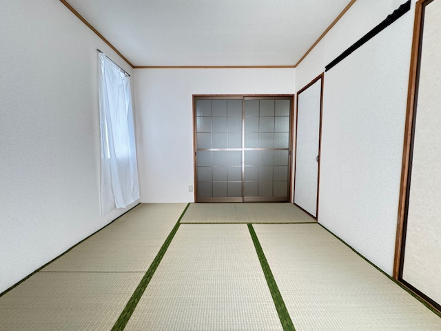 メゾンドール青葉の和室