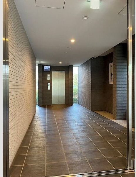 LaCASA江坂(ラカーサ江坂)のロビー