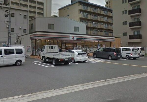 LaCASA江坂(ラカーサ江坂)の周辺