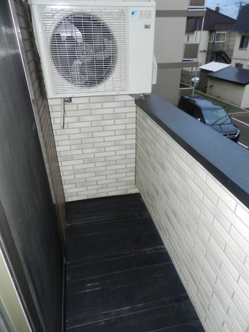プチメゾン寿Ｂのバルコニー