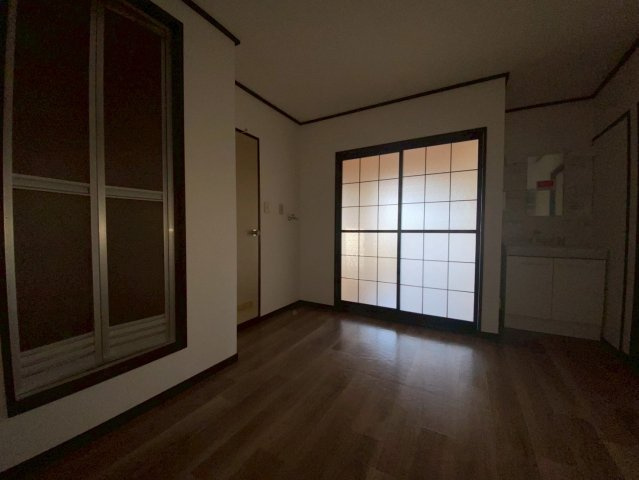 【居間・リビング】