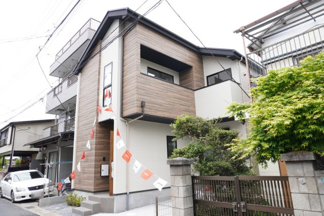 草加市青柳5丁目 新築分譲住宅 全1棟の外観