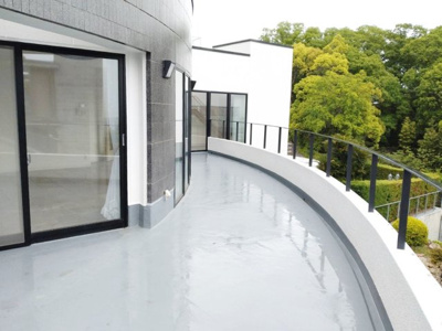 【バルコニー】 | 芦屋市六麓荘町　中古戸建