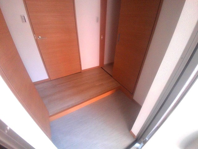 GLAハート東人丸の玄関