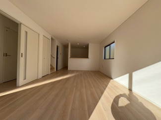 【前面道路含む現地写真】 | 最終1棟！緑豊かな幸町で南道路の新築分譲住宅５棟誕生！