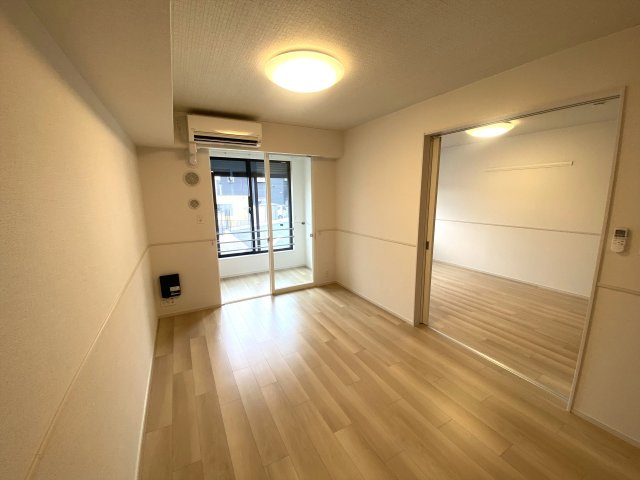 ルガール　ソレアードの居間・リビング