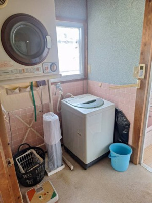 【脱衣所】 | 岩美町恩志中古戸建て