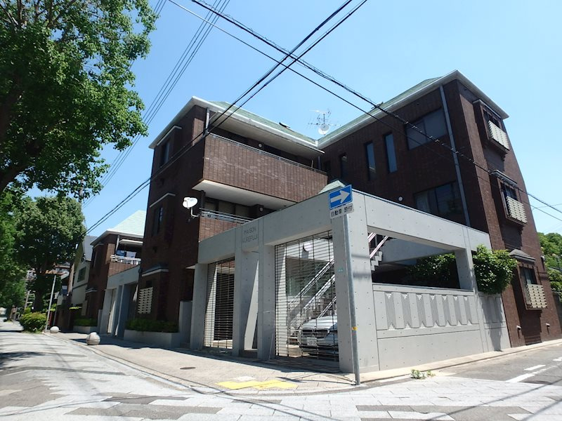 メゾン呉藤の外観|外観もきれいです