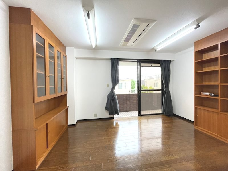 メゾン呉藤の寝室|使い勝手のいい寝室です