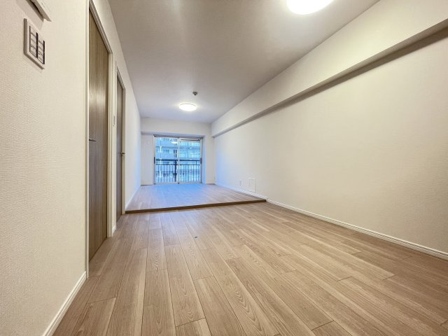 労住まきのハイツ一号棟の居間・リビング