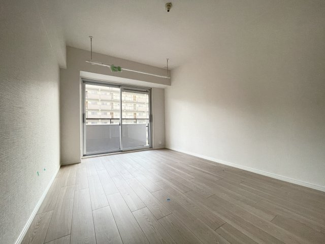 労住まきのハイツ一号棟の洋室|使い勝手のいい洋室です