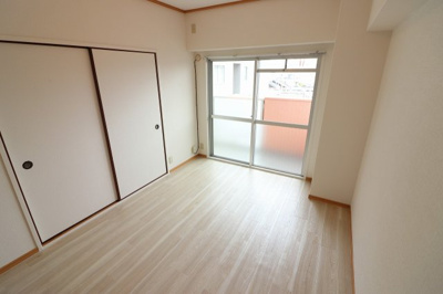 【洋室】 | 森岡ビル | ゆったりした洋室です