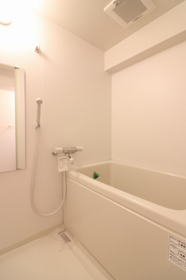 【浴室】 | 森岡ビル | 日々の疲れを癒すお風呂付です