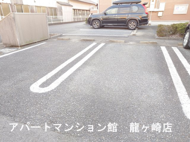Ｉｌｌｕｓｉｏｎの駐車場