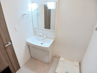 【独立洗面台】 | プリムローズ　Ａ