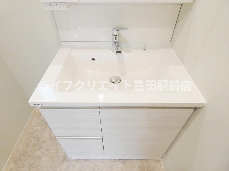 宇津木タウンの洗面所