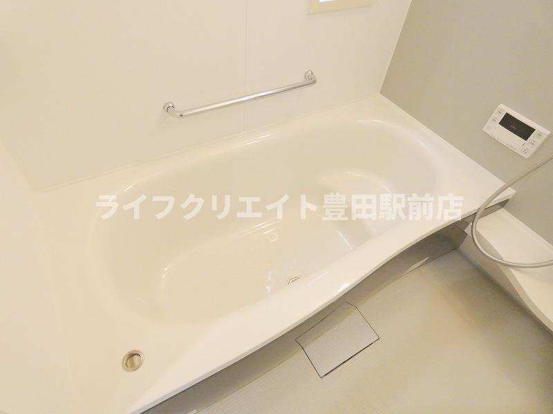 宇津木タウンの浴室