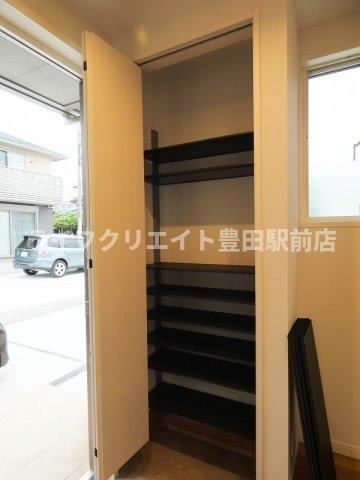 宇津木タウンの収納