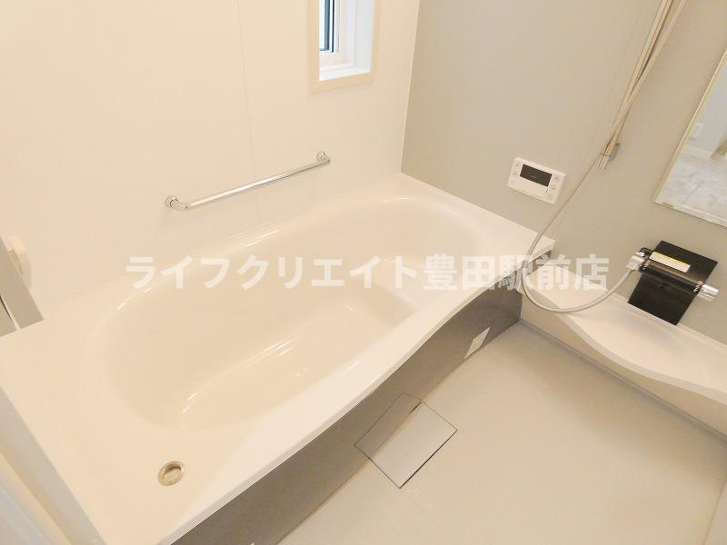 宇津木タウンの浴室