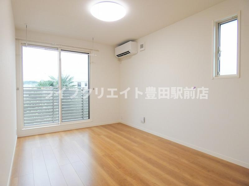 宇津木タウンの内装