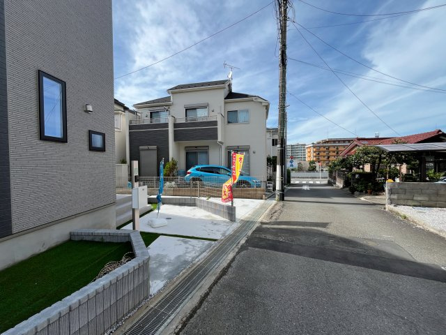 祝　成約済み　八王子市　北野　新築戸建て　５期の前面道路含む現地写真|～仲介手数料無料☆八王子ひなた不動産～　八王子市打越町　新築戸建て