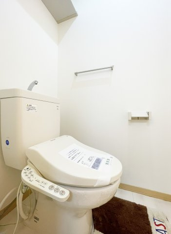 シャーメゾン安宅のトイレ