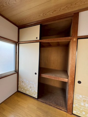 新和歌ハイツの収納