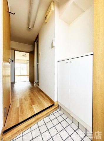 メゾン南昭和の玄関|玄関です