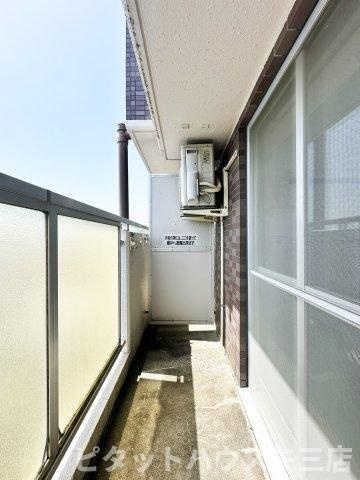 メゾン南昭和のバルコニー|広々としたバルコニーです