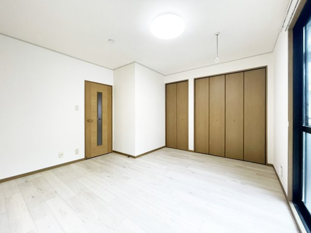 ステイトメント安宅　Ｂ棟の居間・リビング