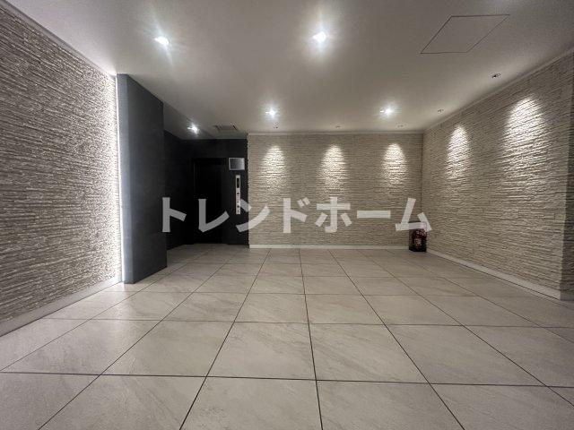 エスリード大阪ドームCERCAのエントランス