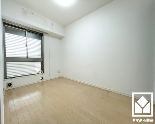 ディークラディア醍醐駅前の寝室