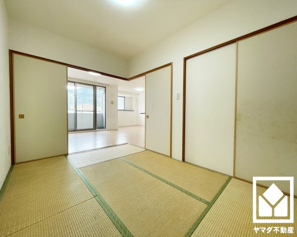 ディークラディア醍醐駅前の和室