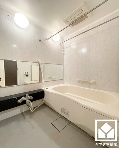 ディークラディア醍醐駅前の浴室