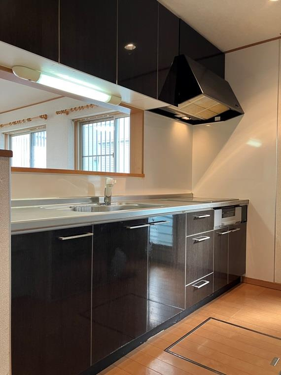 新白岡戸建のキッチン