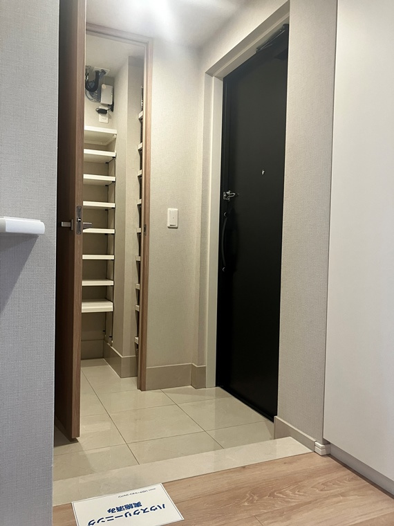 グレーシア藤沢鵠沼の玄関