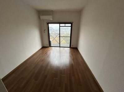 【洋室】 | ジョイフル池田