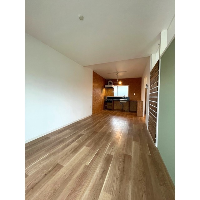 岐阜市六条南２丁目のアパートの内装