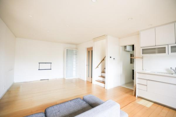 別府南立石　中古の洋室|6帖の洋室は子ども部屋はもちろん、書斎や趣味部屋としても使いやすいゆとりの広さ。