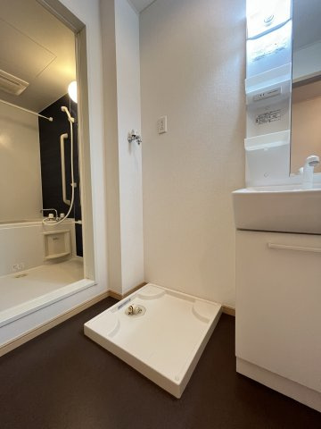 ＮＭＯＮ　Ｂの内装