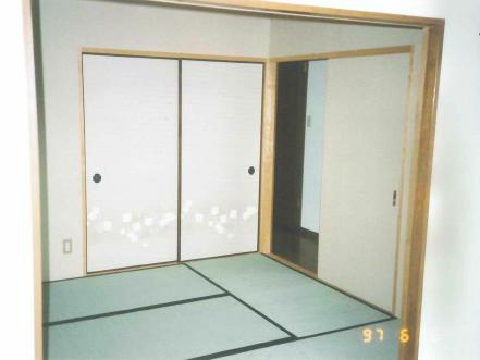 峠ハイツの和室