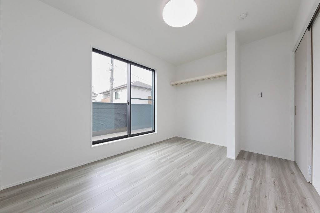 塔野一丁目の洋室