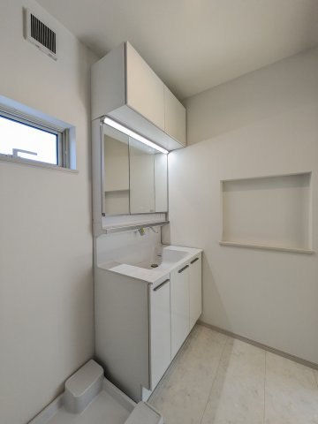 【独立洗面台】