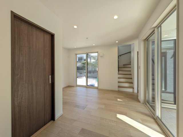 【居間・リビング】