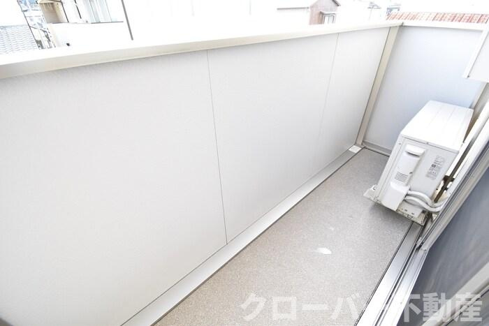 フェリスコート B棟のバルコニー|バルコニー