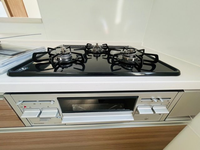 菊池郡大津町引水／29号棟のキッチン|お手入れ簡単な換気設備