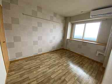 ロイヤル仁王レジデンスの洋室