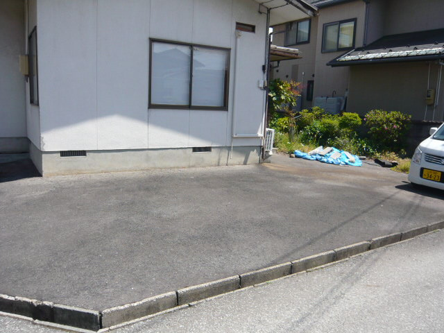 長崎　売り住宅の駐車場